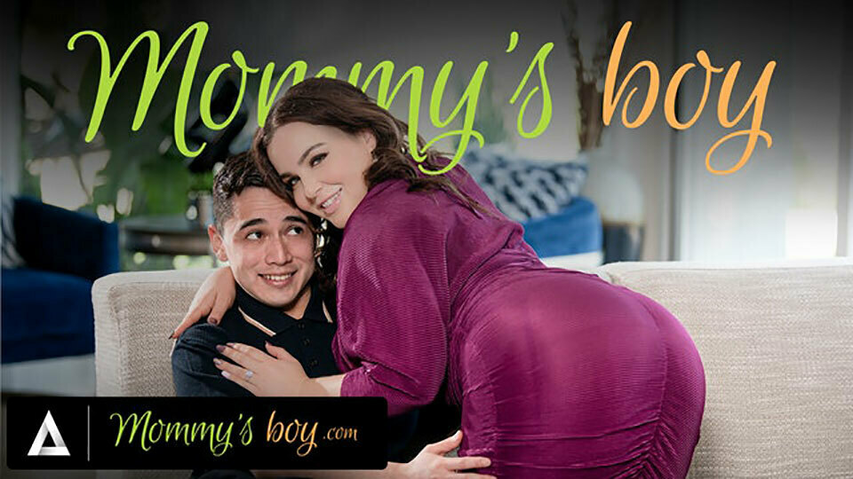 Mommys Boy Natasha Nice Schools Stepson on Anal Fucking