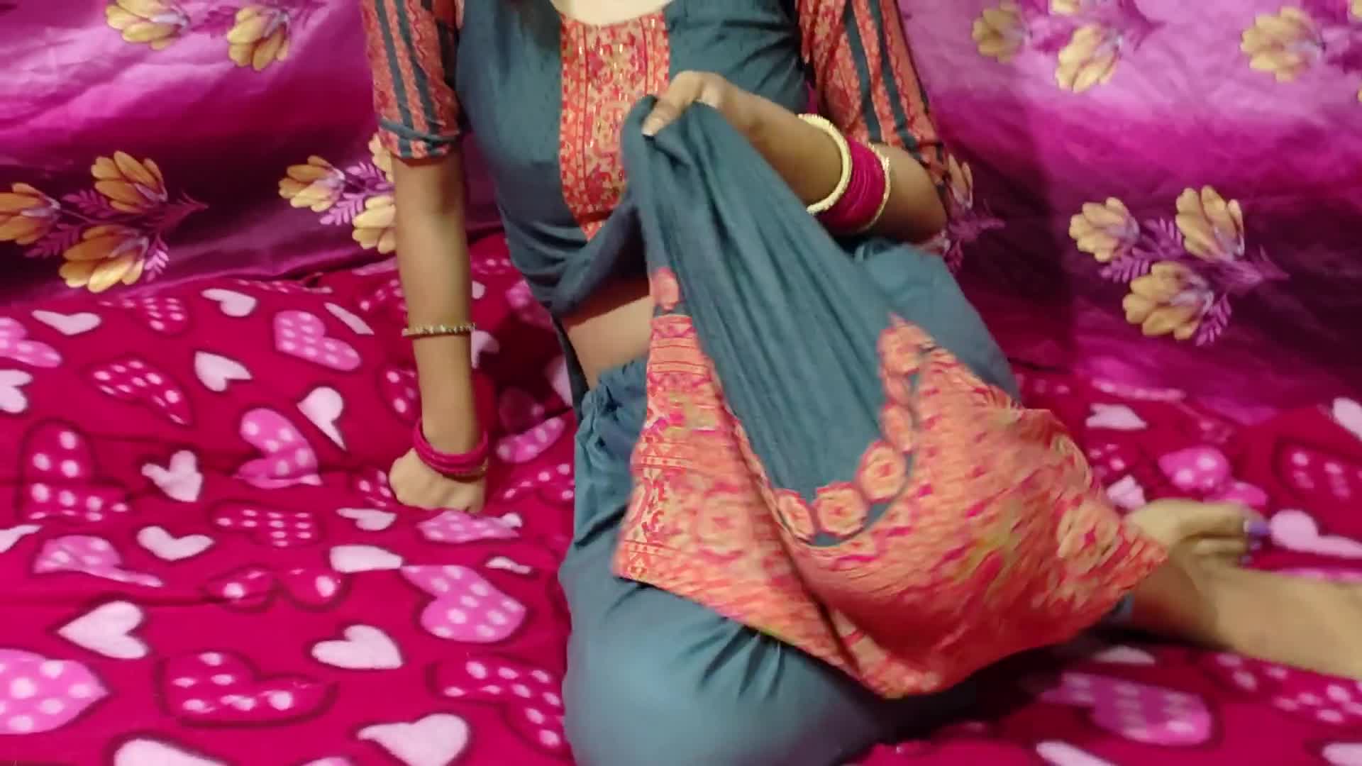 Chachi Ko Bhatije Ne Jabardasti Chod Diya Hindi Audio