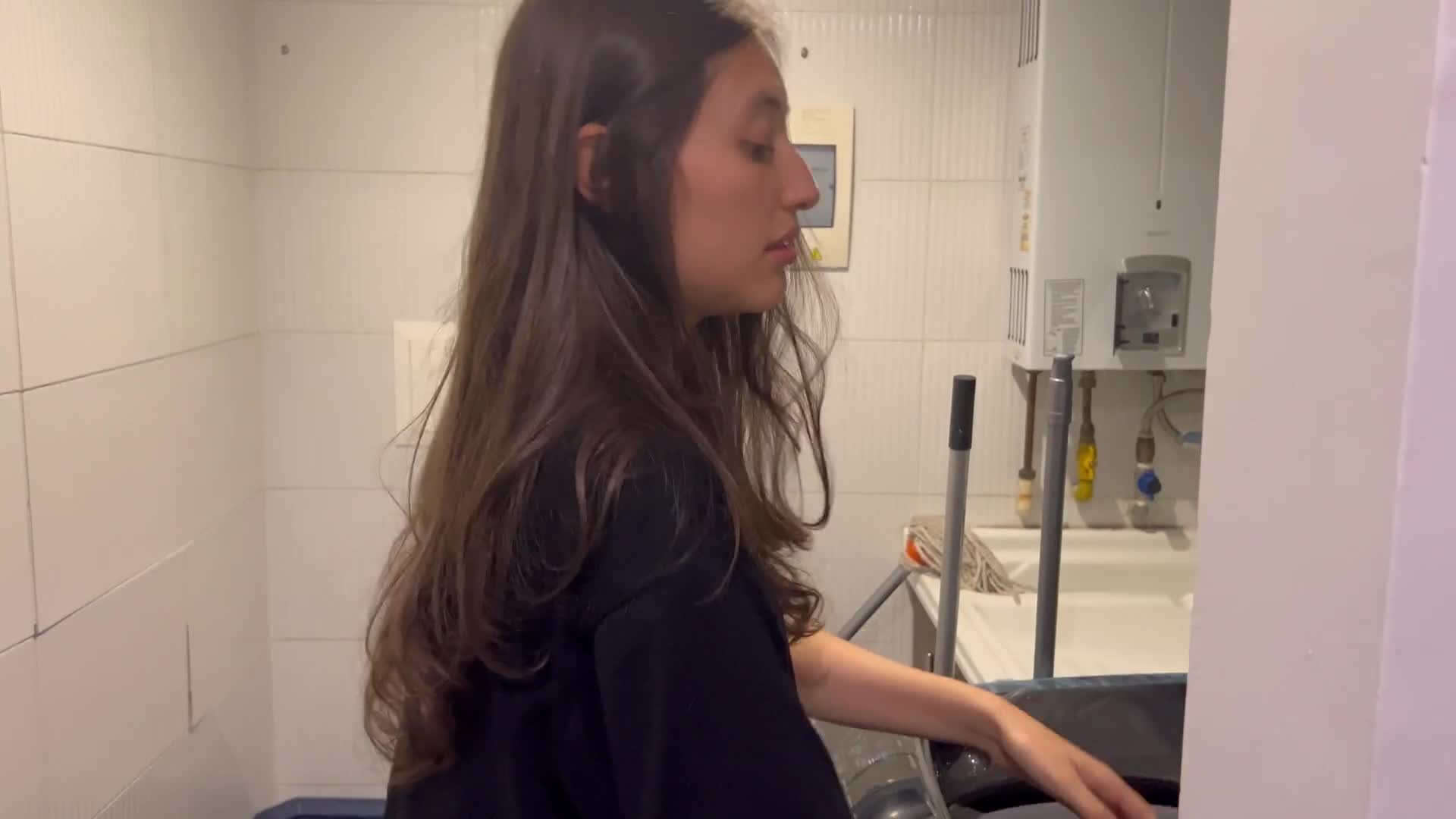 I Fuck My Stepsister in the Laundry Room, Porn b8: