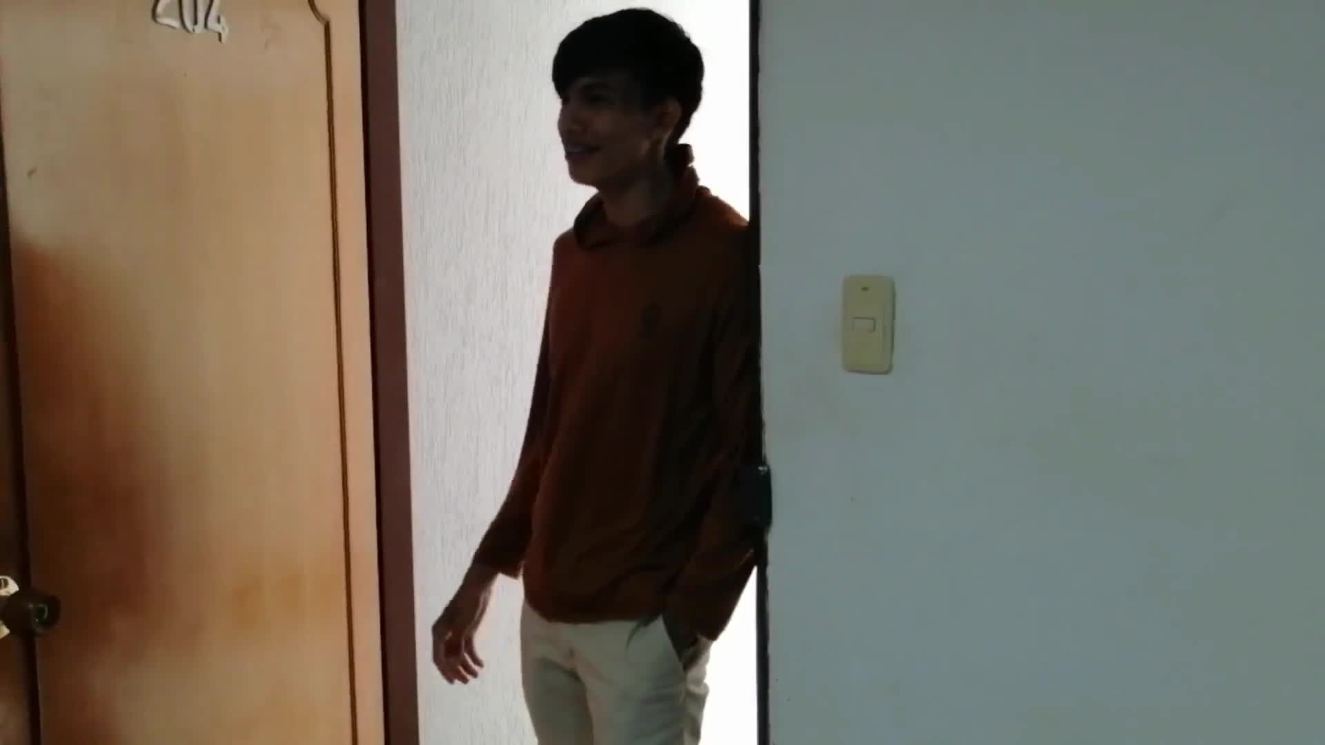 I Ask My Neighbor the Computer for Help but He Discovers My Hot Video