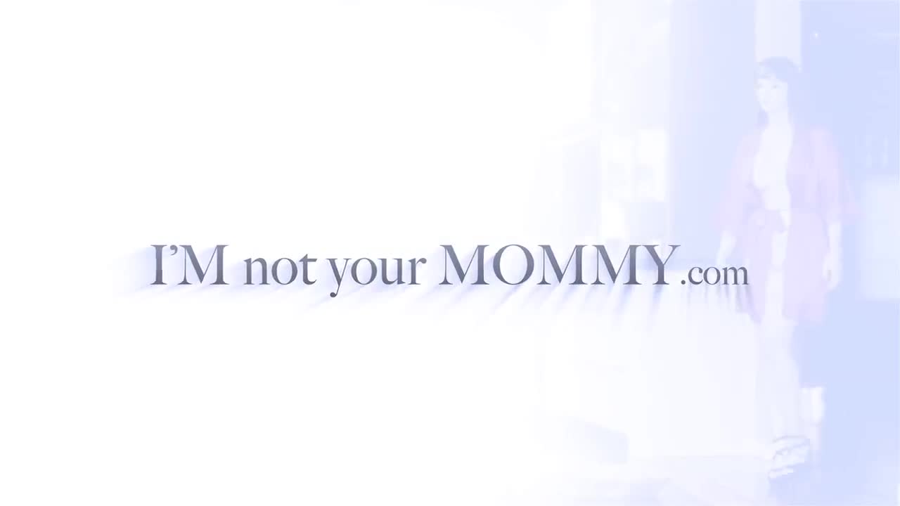 ot MILF Threesome Hardcore Fucked Between Patient and Si