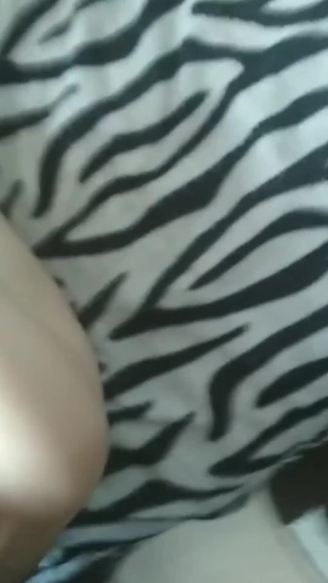 I Wanted to Do a Blowjob and He Fucked Me in the Thro